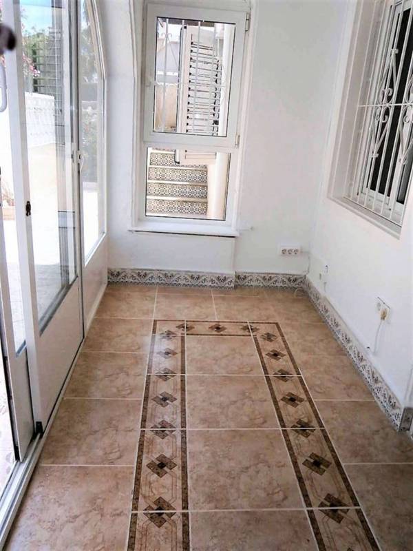 ST697: Villa for Sale in Torrevieja, Alicante