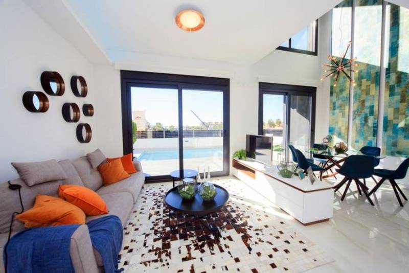 ST699: Villa for Sale in Orihuela Costa, Alicante