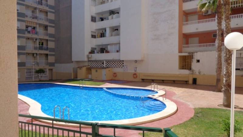 ST731: Apartamento en venta en Torrevieja, Alicante