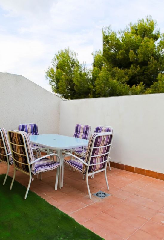 ST751: Tweezijdig te koop in Torrevieja, Alicante