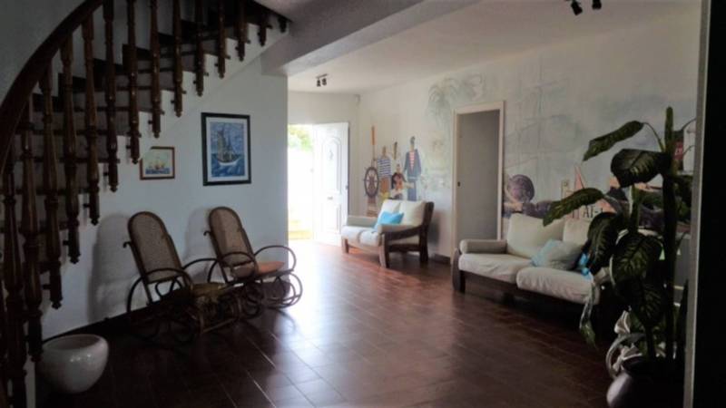 ST864: Villa en venta en Torrevieja, Alicante