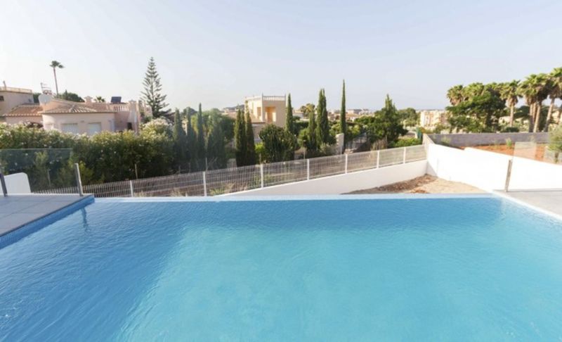 ST890: Villa à vendre dans Dénia, Alicante
