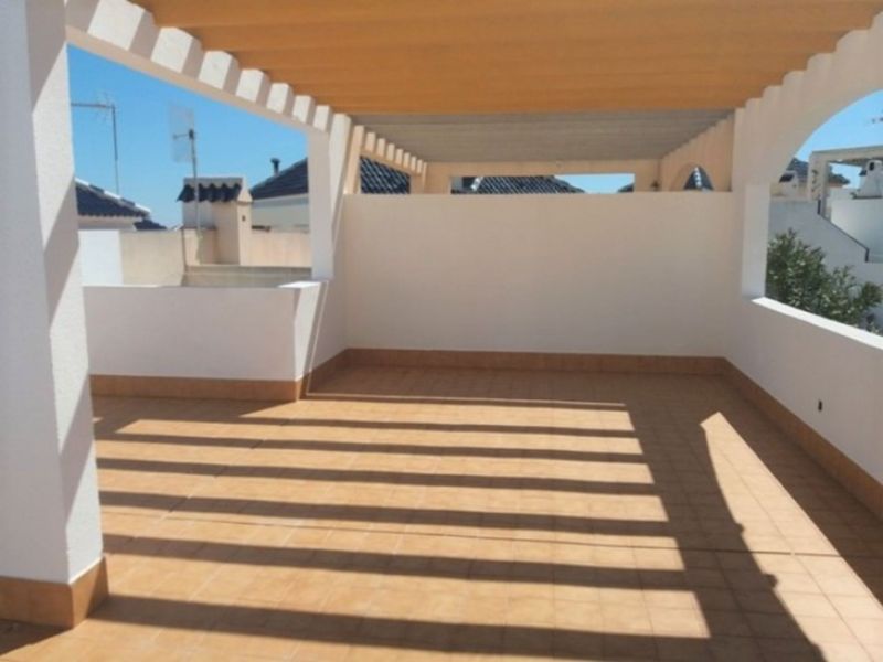 ST892: Duplex for Sale in Torrevieja, Alicante