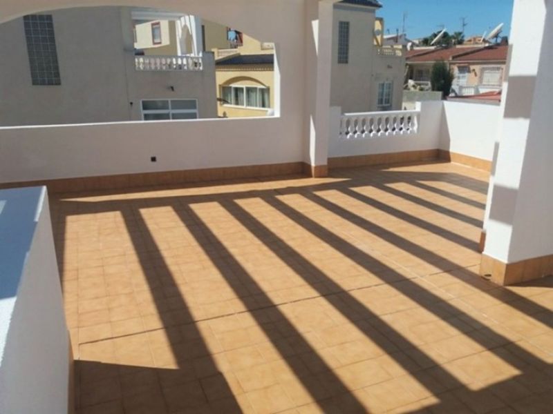 ST892: Duplex for Sale in Torrevieja, Alicante