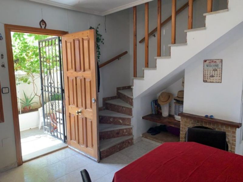ST895: Duplex à vendre dans Torrevieja, Alicante