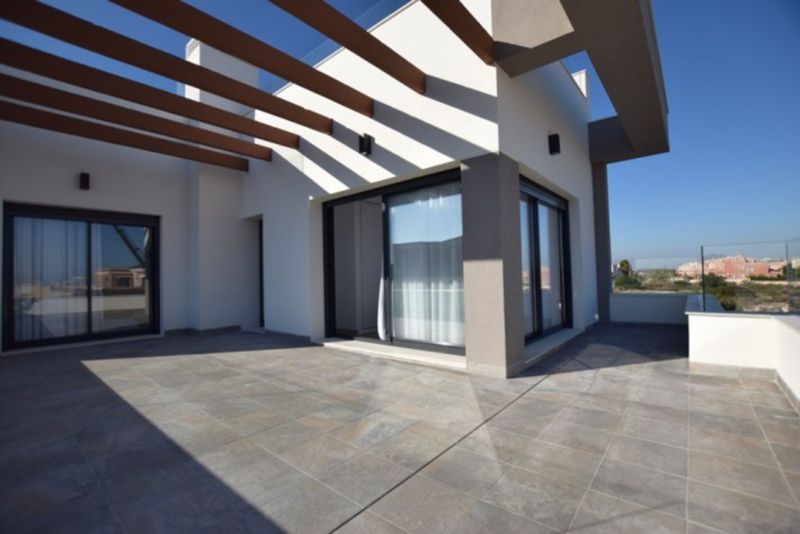 ST919: Villa for Sale in Los Montesinos, Alicante