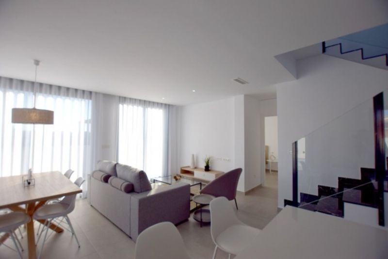 ST919: Villa for Sale in Los Montesinos, Alicante