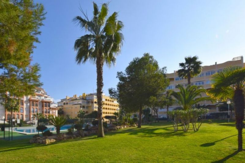 ST920: Apartment for Sale in Torrevieja, Alicante