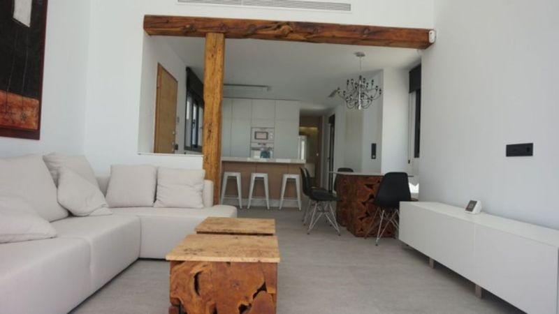 ST945: Villa à vendre dans Torrevieja, Alicante