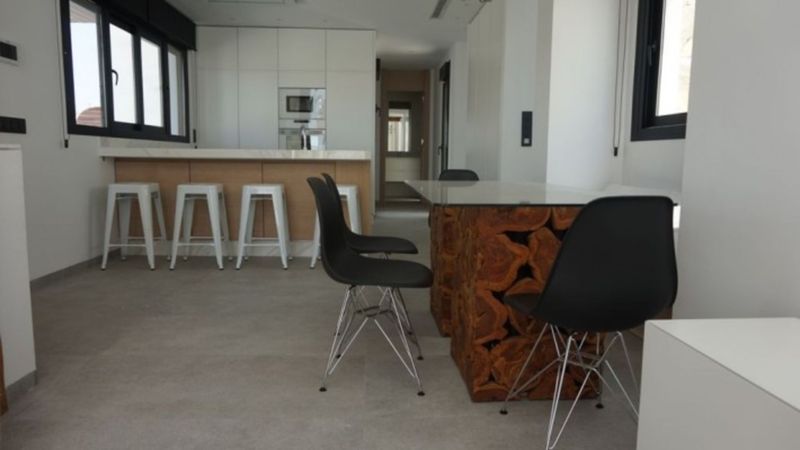 ST945: Villa à vendre dans Torrevieja, Alicante
