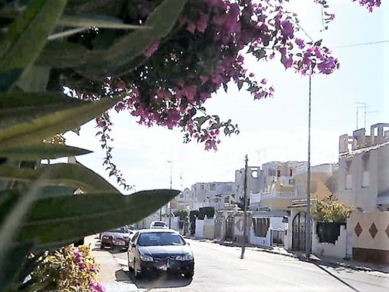 ST947: Tweezijdig te koop in Torrevieja, Alicante