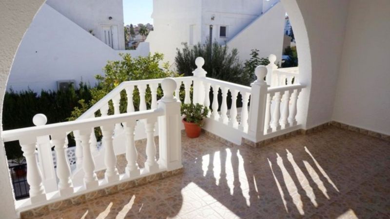 ST958: Villa à vendre dans San Miguel de Slinas , Alicante