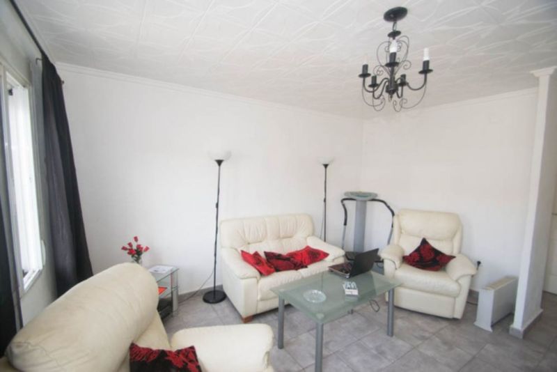 ST964: Villa for Sale in Torrevieja, Alicante