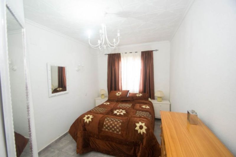 ST964: Villa for Sale in Torrevieja, Alicante