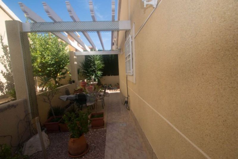 ST977: Villa te koop in Torrevieja, Alicante