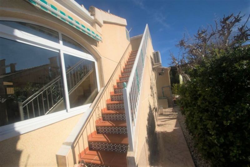 ST977: Villa te koop in Torrevieja, Alicante