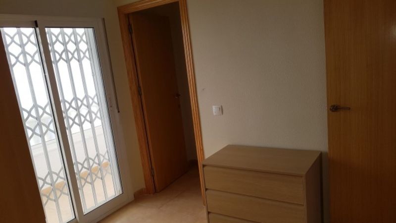 ST985: Tweezijdig te koop in Torrevieja, Alicante