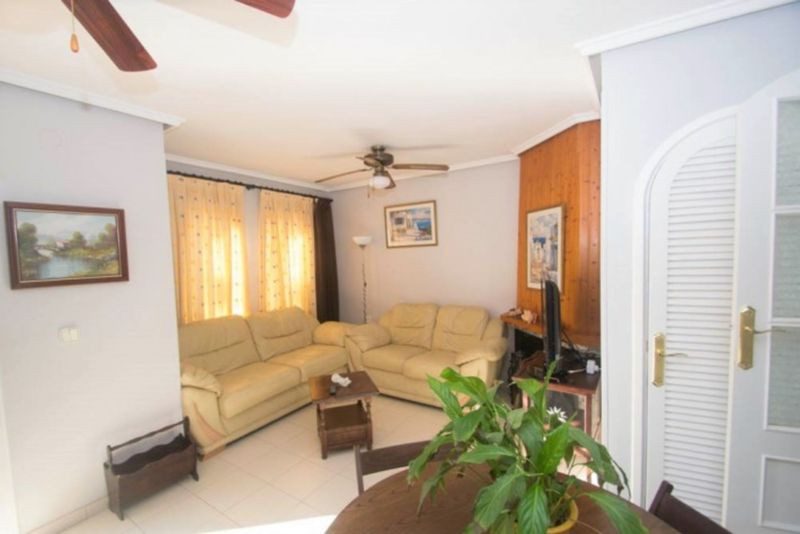 ST989: Duplex for Sale in Torrevieja, Alicante