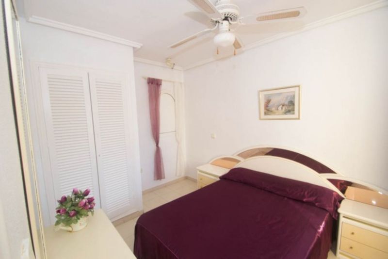 ST989: Duplex for Sale in Torrevieja, Alicante