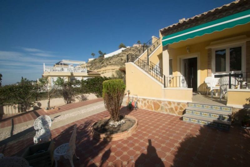 ST999: Tweezijdig te koop in Ciudad Quesada, Alicante