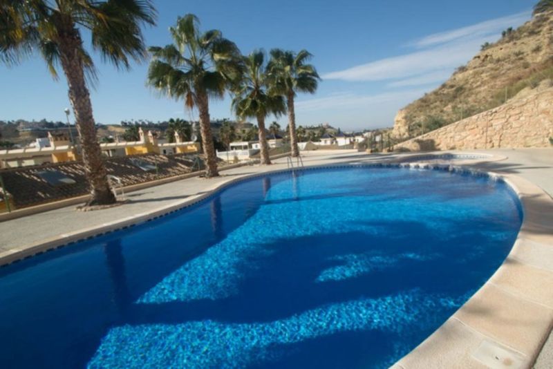 Tweezijdig te koop in Ciudad Quesada, Alicante